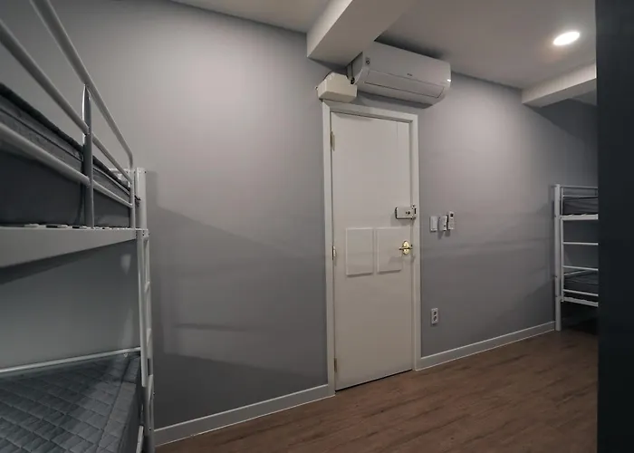 Albergue Blueboat Haeundae *